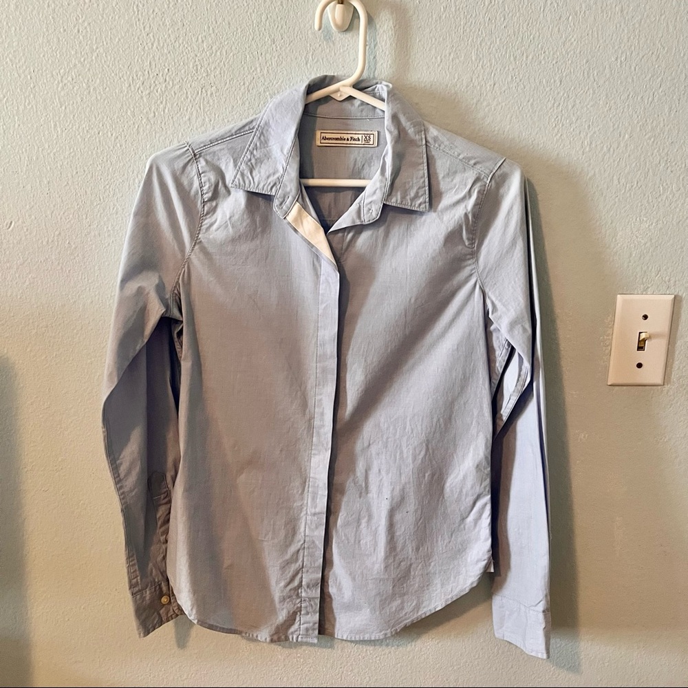 NWOT Abercrombie Blue Poplin Cotton Button Up Shirt